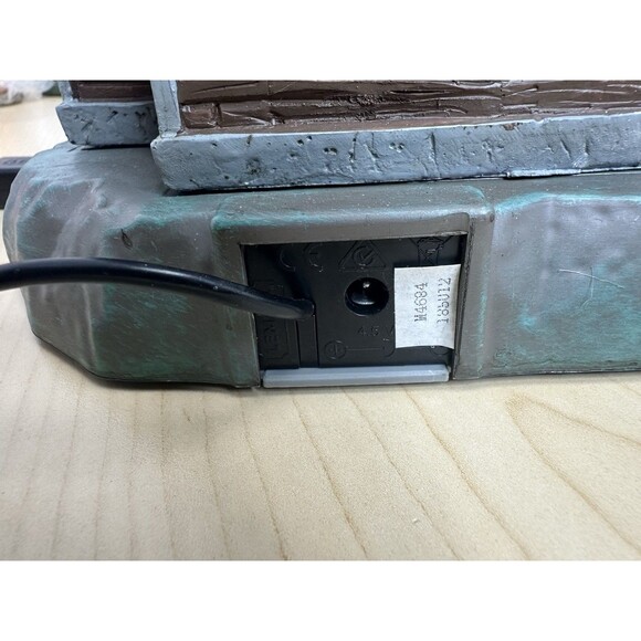 Lemax Spooky Town THE HORRID HAUNTED HOTEL Halloween Village Decoration Read - Picture 14 of 15